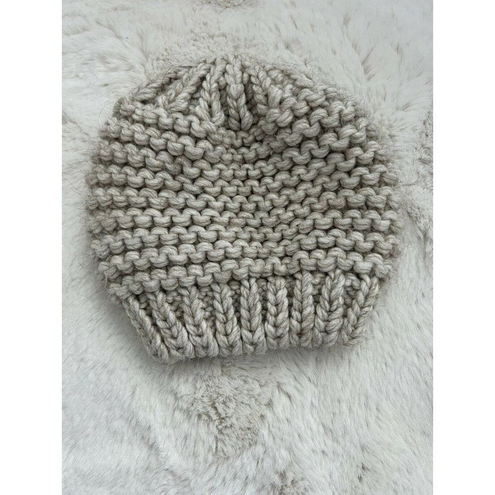 Hand knit Unbranded Beige Chunky Knit  beanie winter hat Unisex